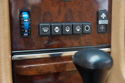 1987 Mercedes-Benz 560SL Convertible