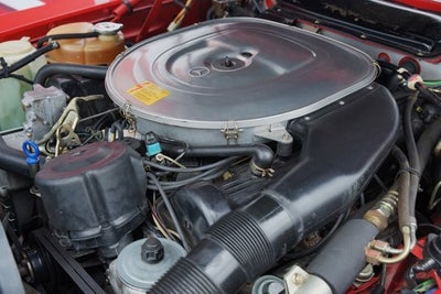 1987 Mercedes-Benz 560SL Convertible