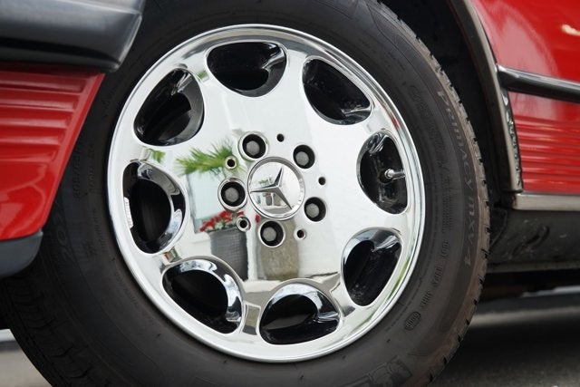 1987 Mercedes-Benz 560SL Convertible