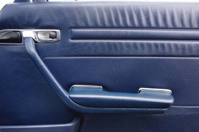 1988 Mercedes-Benz 560SL Roadster