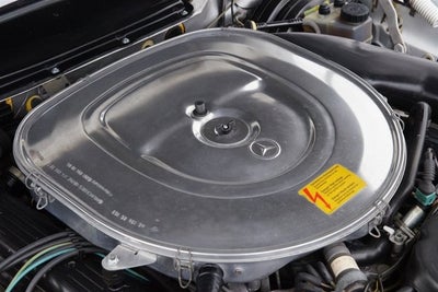 1988 Mercedes-Benz 560SL Roadster