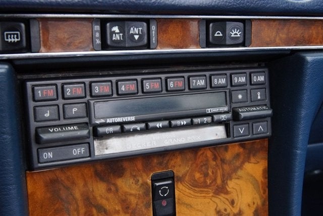 1988 Mercedes-Benz 560SL Roadster