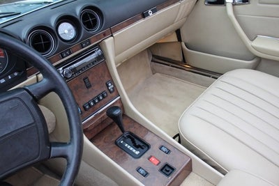 1989 Mercedes-Benz 560 Series 560SL