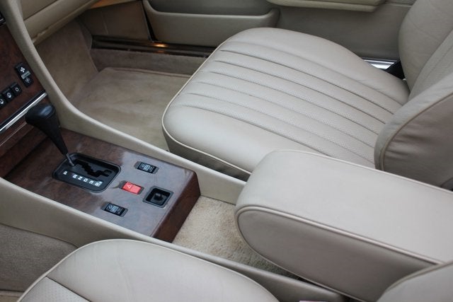 1989 Mercedes-Benz 560 Series 560SL