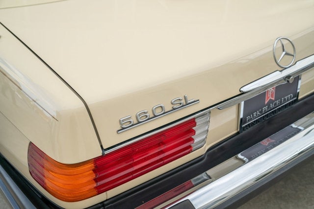 1987 Mercedes-Benz 560SL Base