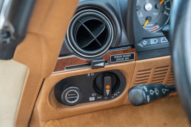 1987 Mercedes-Benz 560SL Base