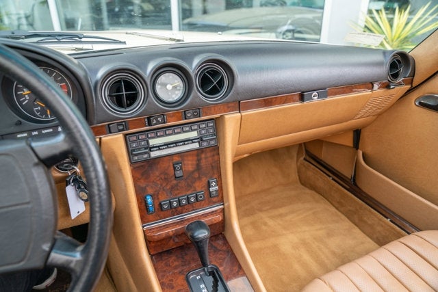 1987 Mercedes-Benz 560SL Base
