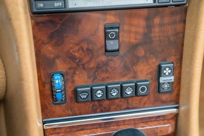 1987 Mercedes-Benz 560SL Base