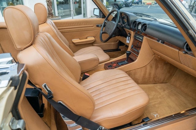 1987 Mercedes-Benz 560SL Base