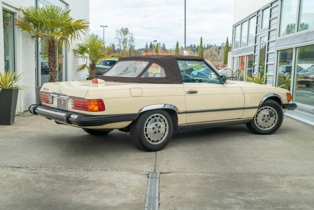 1987 Mercedes-Benz 560SL Base