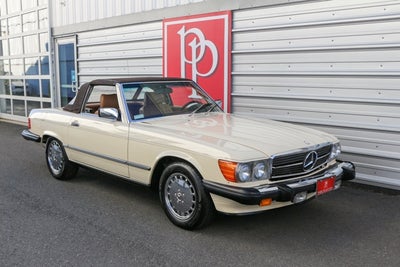 1987 Mercedes-Benz 560SL Convertible
