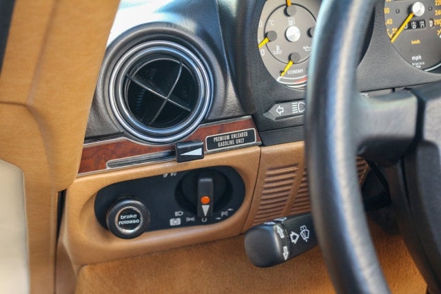 1987 Mercedes-Benz 560SL Convertible
