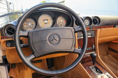 1987 Mercedes-Benz 560SL Convertible