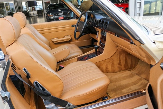 1987 Mercedes-Benz 560SL Convertible