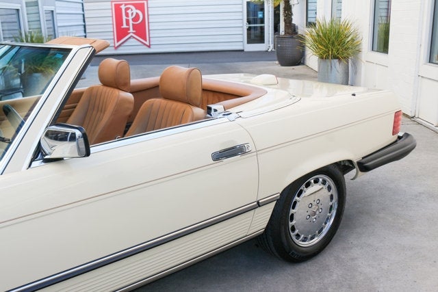 1987 Mercedes-Benz 560SL Convertible