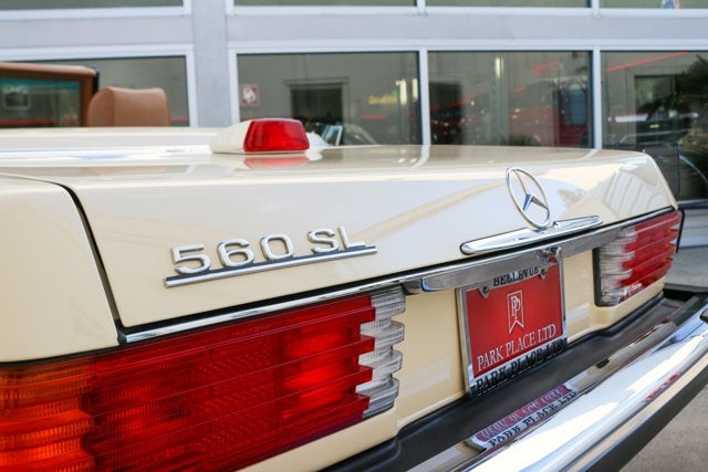 1987 Mercedes-Benz 560SL Convertible