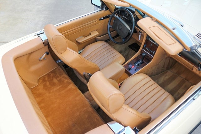 1987 Mercedes-Benz 560SL Convertible