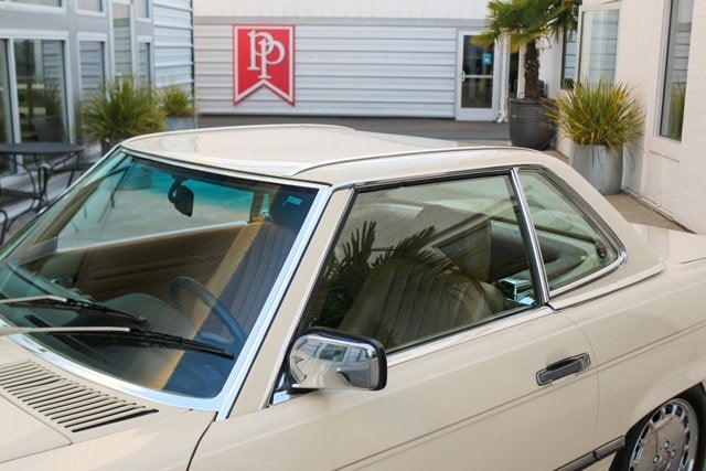 1987 Mercedes-Benz 560SL Convertible