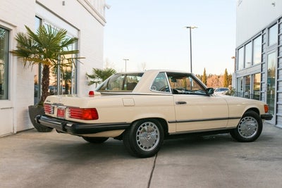1987 Mercedes-Benz 560SL Convertible