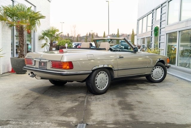 1987 Mercedes-Benz 560SL Convertible