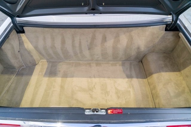 1987 Mercedes-Benz 560SL Convertible