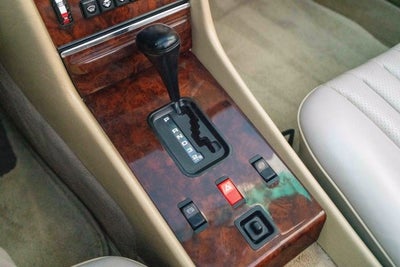 1987 Mercedes-Benz 560SL Convertible