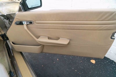 1987 Mercedes-Benz 560SL Convertible