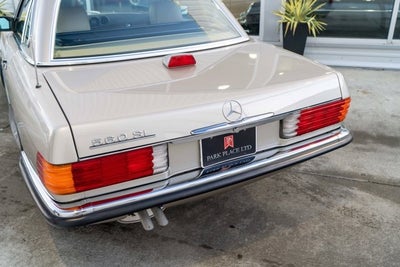 1987 Mercedes-Benz 560SL Convertible