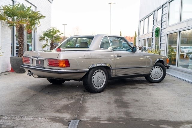 1987 Mercedes-Benz 560SL Convertible