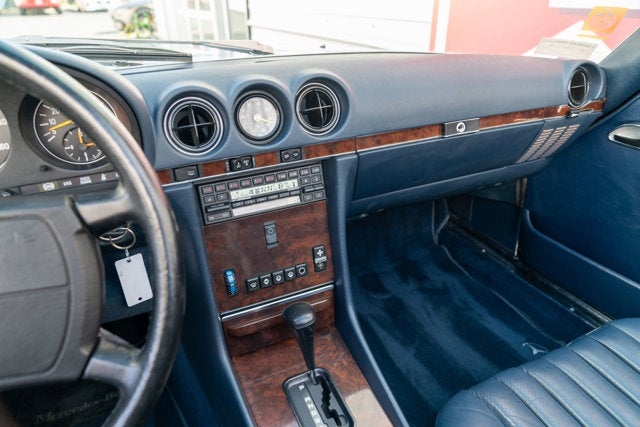 1988 Mercedes-Benz 560SL Convertible