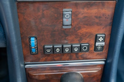 1988 Mercedes-Benz 560SL Convertible