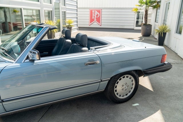 1988 Mercedes-Benz 560SL Convertible