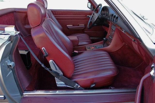 1986 Mercedes-Benz 560SL Roadster