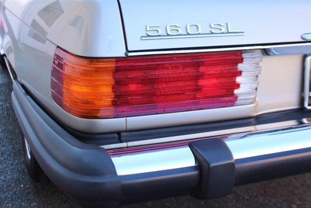 1986 Mercedes-Benz 560SL Roadster