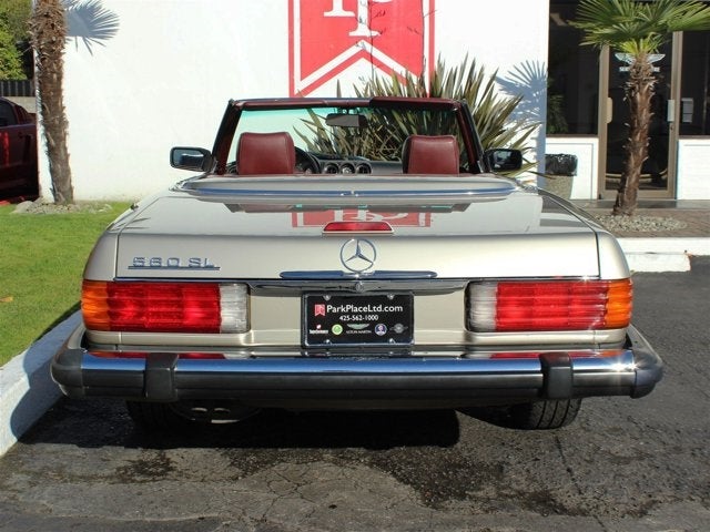 1986 Mercedes-Benz 560SL Roadster