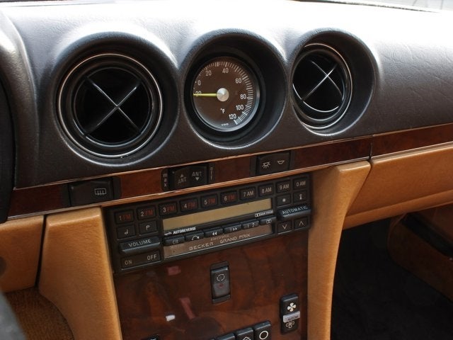 1987 Mercedes-Benz 560SL Roadster