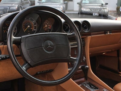 1987 Mercedes-Benz 560SL Roadster