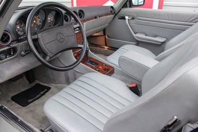 1988 Mercedes-Benz 560SL Roadster