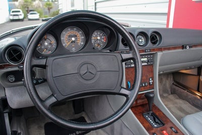 1988 Mercedes-Benz 560SL Roadster