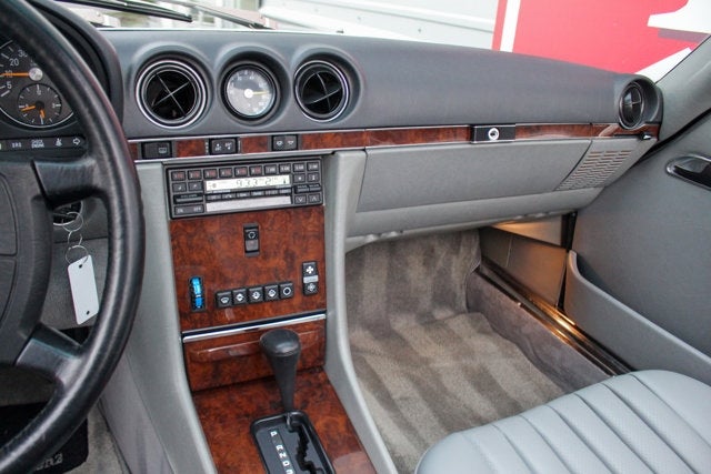 1988 Mercedes-Benz 560SL Roadster