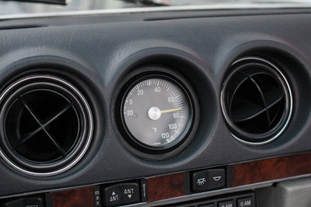 1988 Mercedes-Benz 560SL Roadster