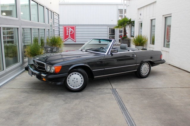 1988 Mercedes-Benz 560SL Roadster