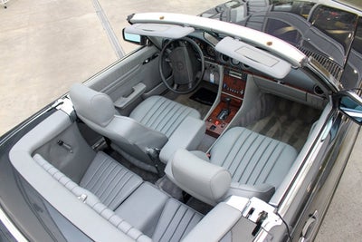 1988 Mercedes-Benz 560SL Roadster