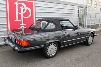 1988 Mercedes-Benz 560SL Roadster