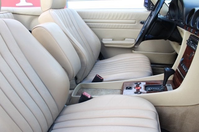 1986 Mercedes-Benz 560SL Roadster