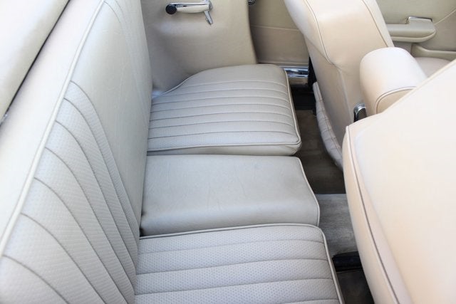 1986 Mercedes-Benz 560SL Roadster