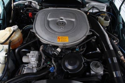 1986 Mercedes-Benz 560SL Roadster