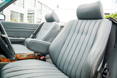 1988 Mercedes-Benz 560SL Convertible