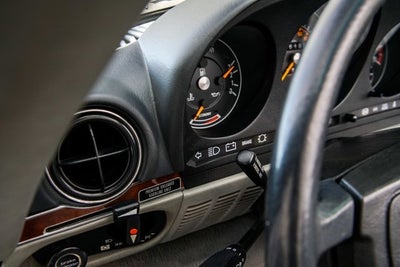 1988 Mercedes-Benz 560SL Convertible
