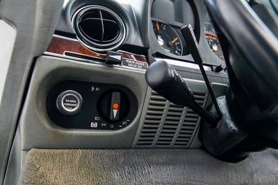 1988 Mercedes-Benz 560SL Convertible